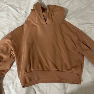 cropped hoodie